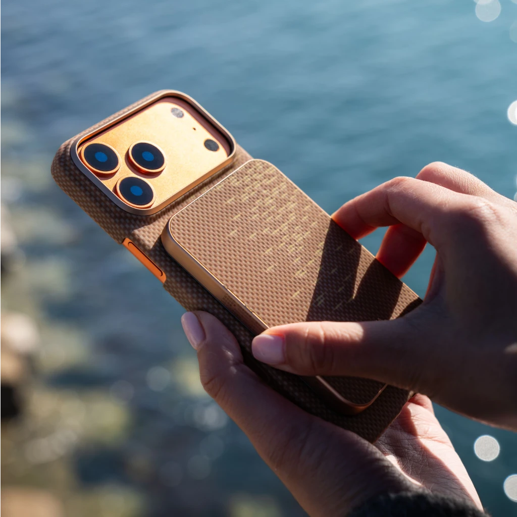 Aramid Fiber Magnetic Power Bank (Sale)