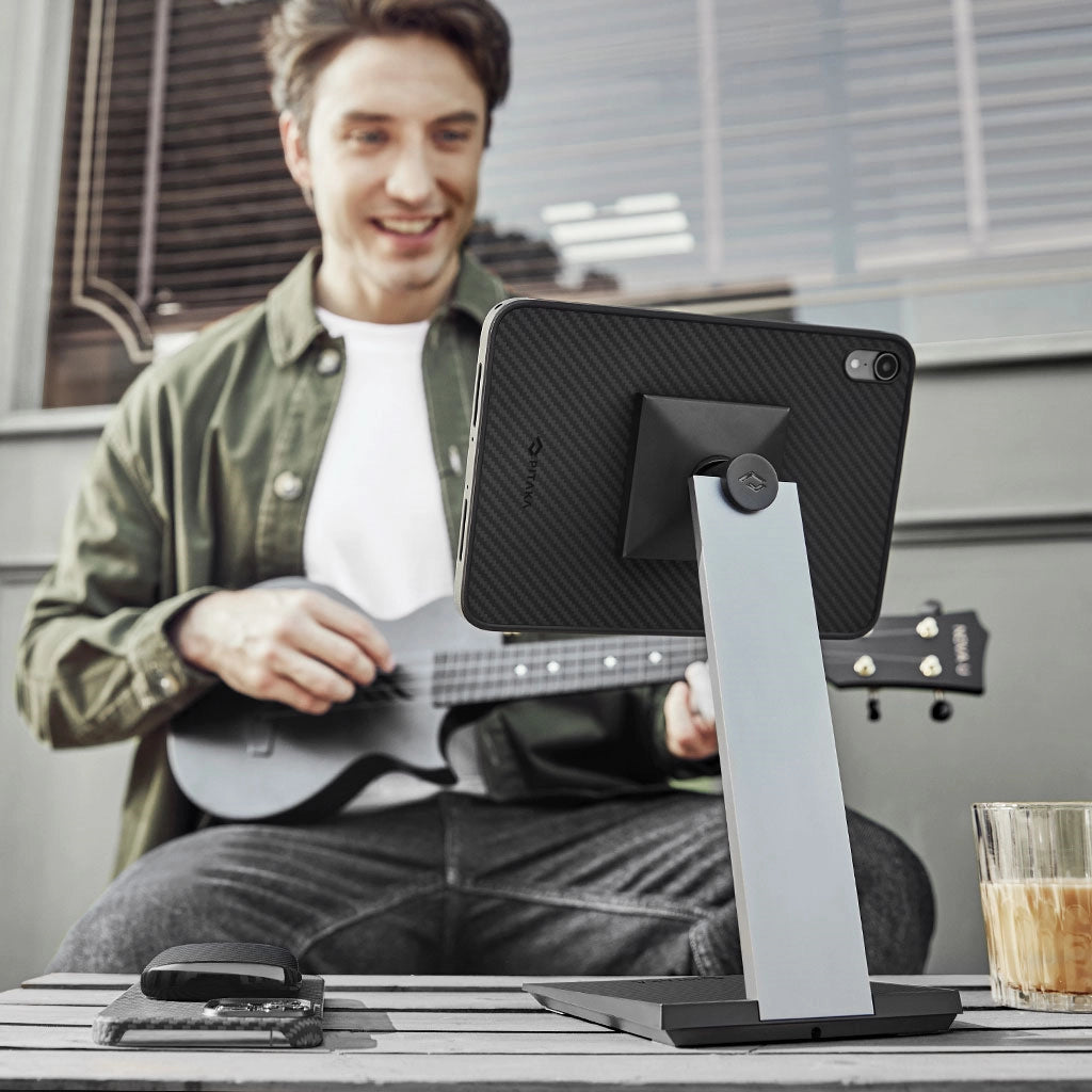 MagEZ Charging Stand for Tablets