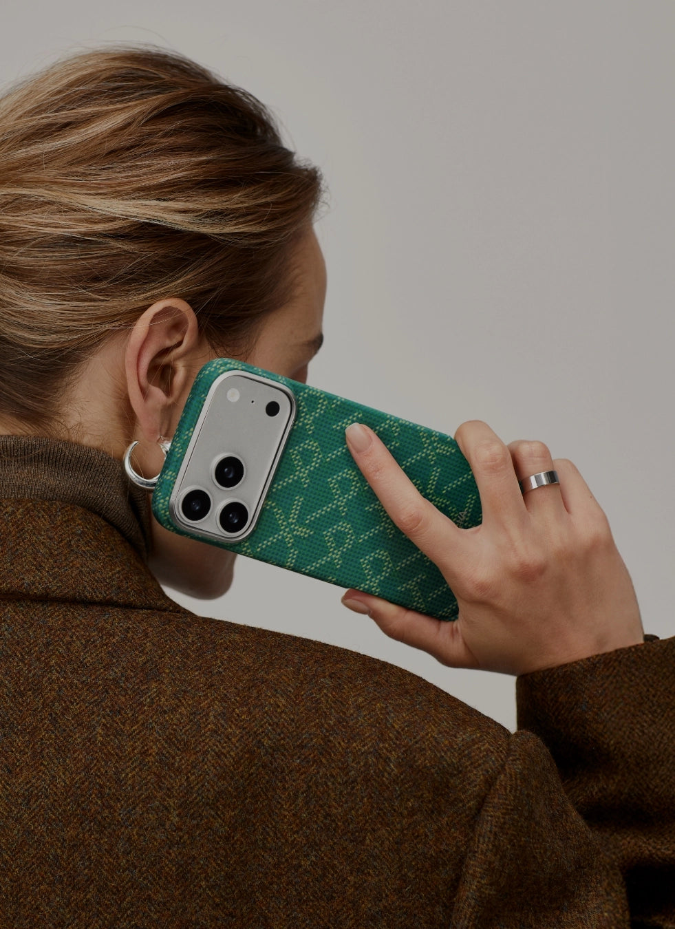 Essential · Gold Green