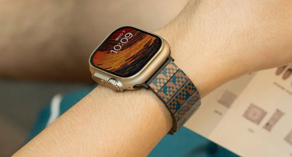 Apple Watch Band & Case